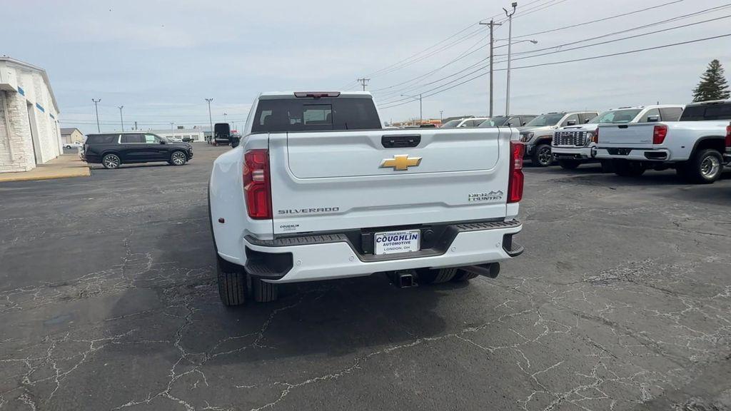 new 2026 Chevrolet Silverado 3500 car, priced at $95,705