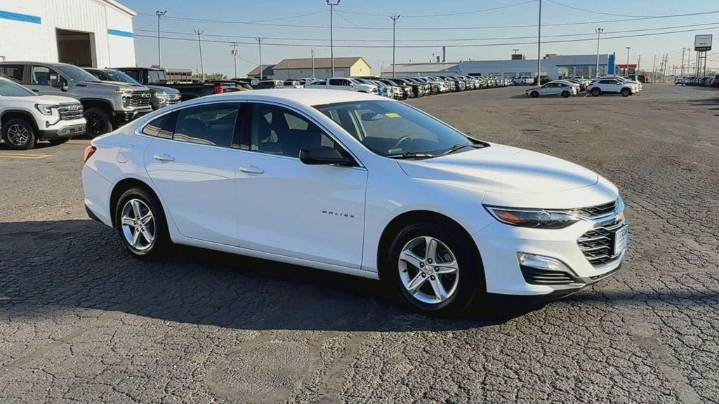used 2020 Chevrolet Malibu car, priced at $15,495