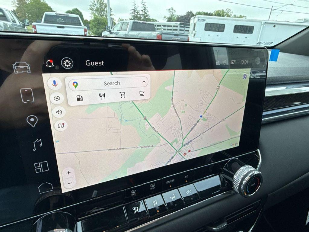 new 2025 GMC Canyon car, priced at $40,095