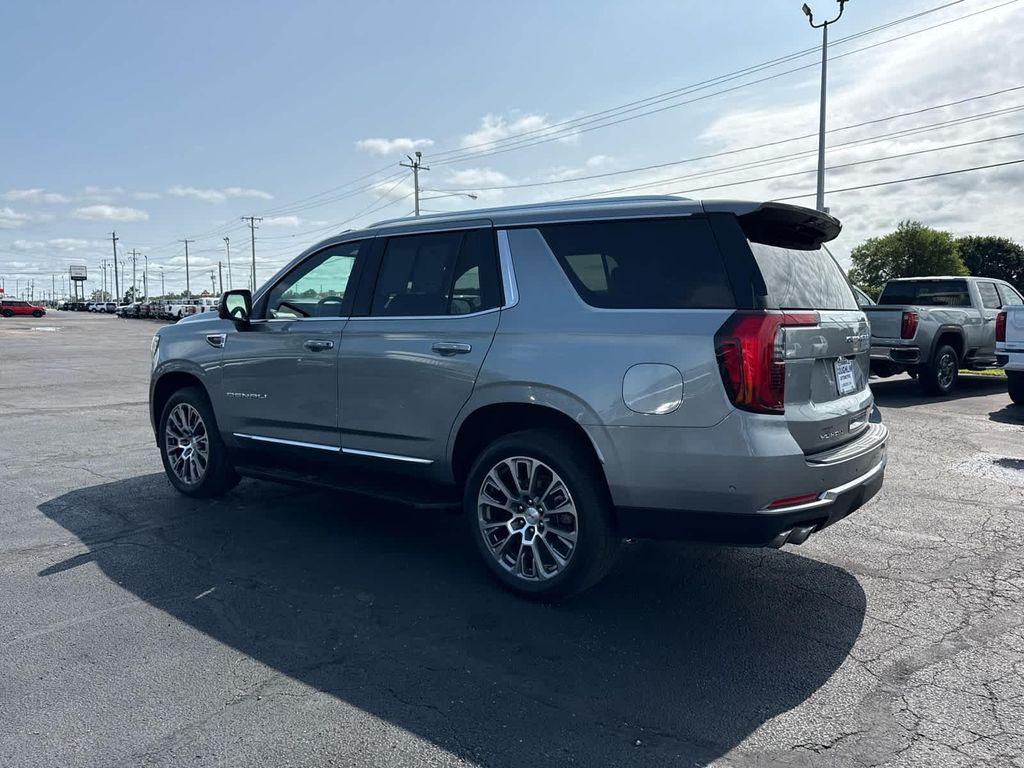 used 2025 GMC Yukon car, priced at $62,900