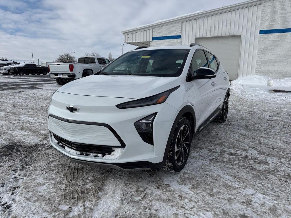 used 2023 Chevrolet Bolt EUV car, priced at $20,495