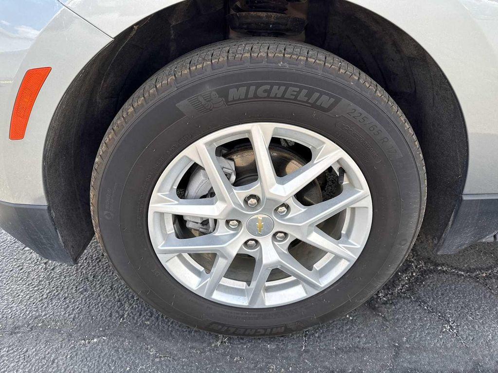 used 2024 Chevrolet Equinox car, priced at $24,495