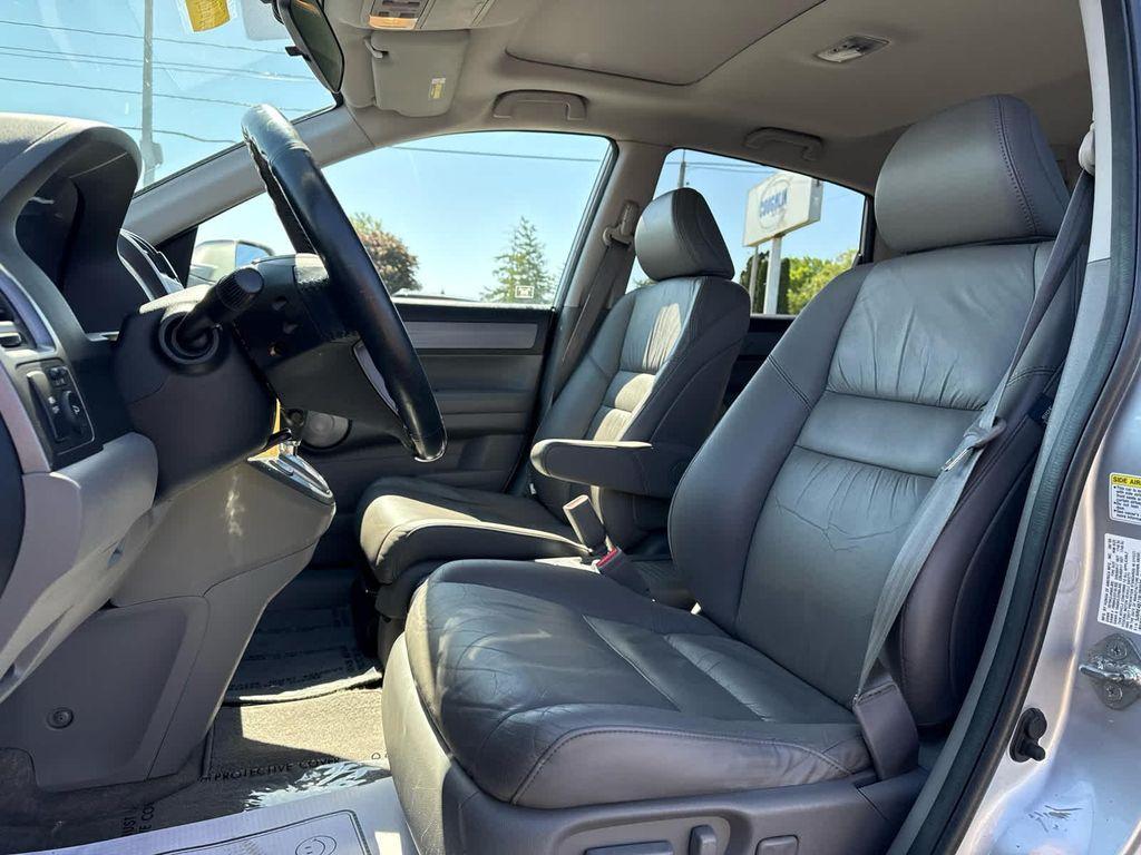 used 2009 Honda CR-V car, priced at $7,800