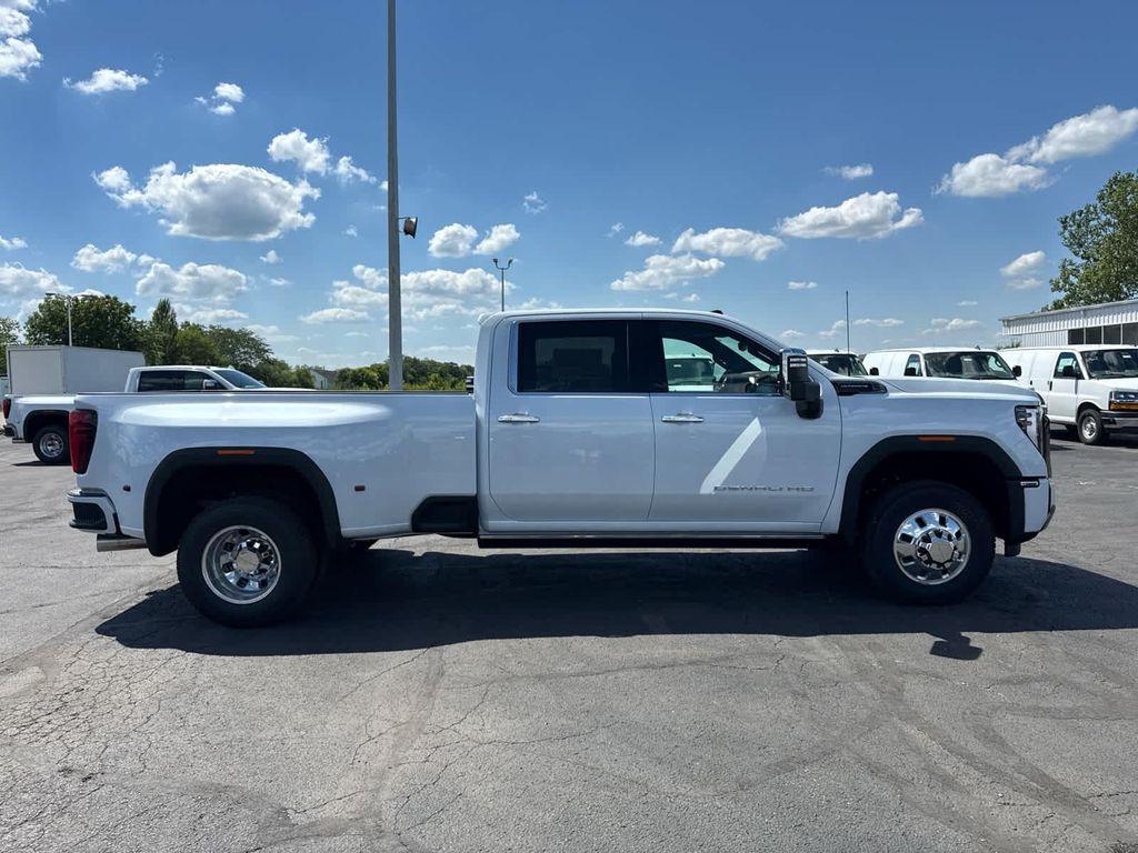 new 2026 GMC Sierra 3500 car, priced at $107,670