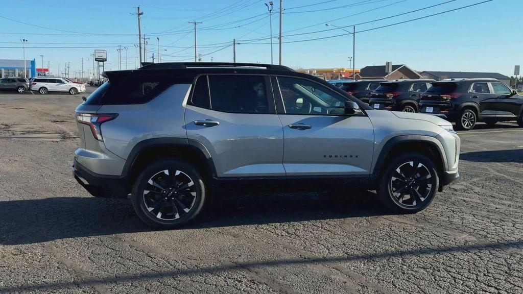new 2026 Chevrolet Equinox car, priced at $35,660