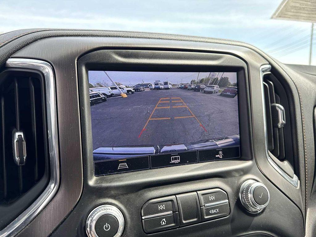 used 2021 GMC Sierra 1500 car, priced at $32,695