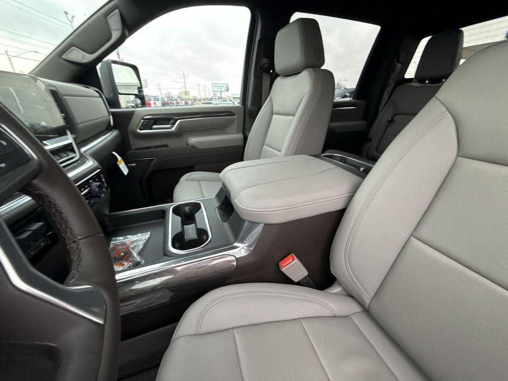 new 2026 Chevrolet Silverado 3500 car, priced at $87,240