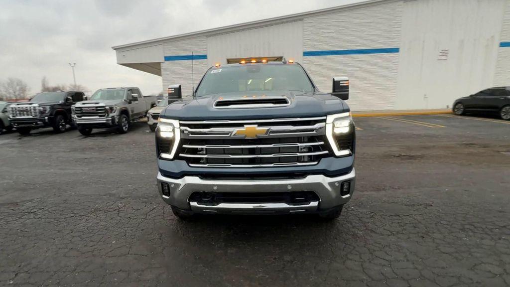 new 2026 Chevrolet Silverado 3500 car, priced at $87,240