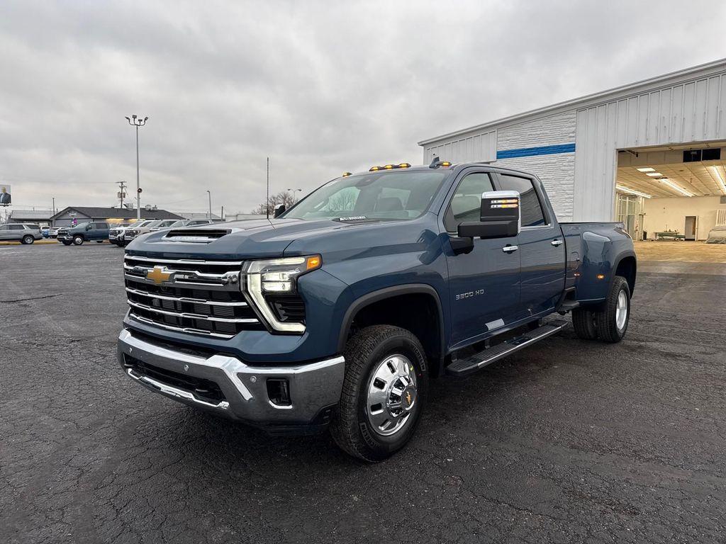 new 2026 Chevrolet Silverado 3500 car, priced at $87,240