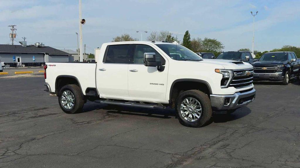 used 2025 Chevrolet Silverado 3500 car, priced at $72,495