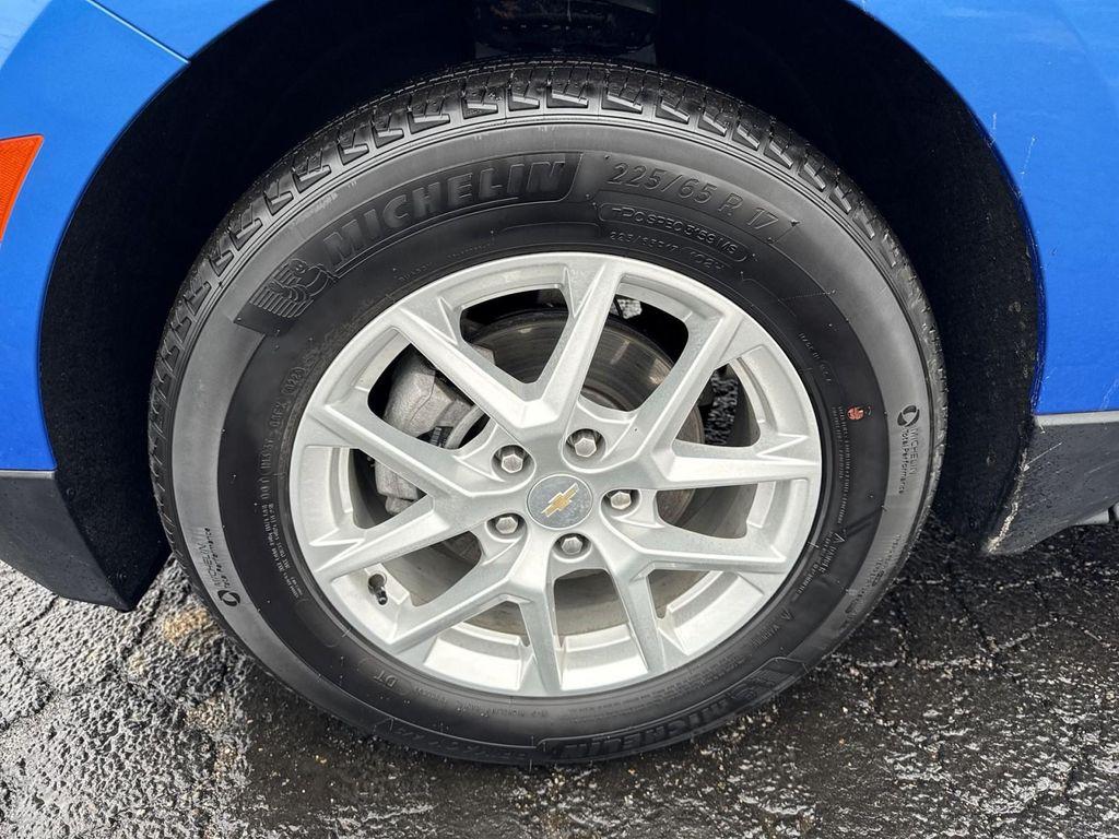 used 2024 Chevrolet Equinox car, priced at $25,495