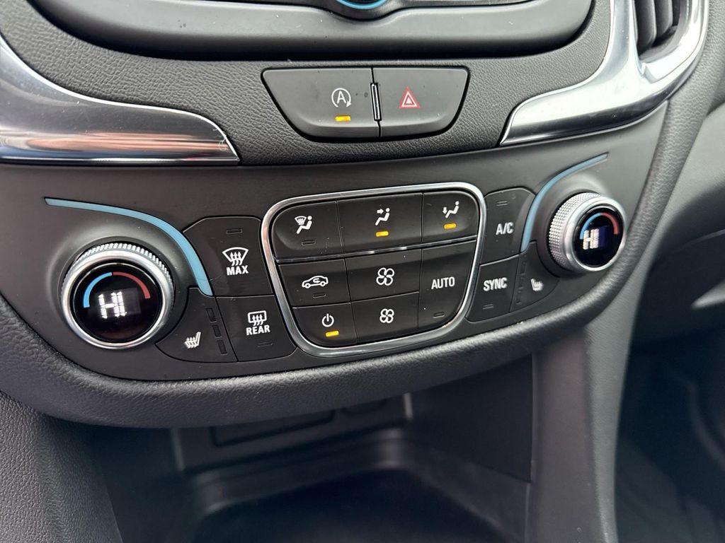 used 2024 Chevrolet Equinox car, priced at $25,495