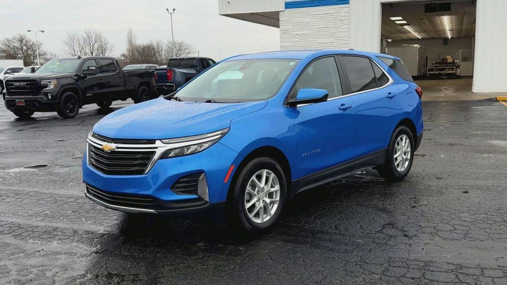 used 2024 Chevrolet Equinox car, priced at $25,495
