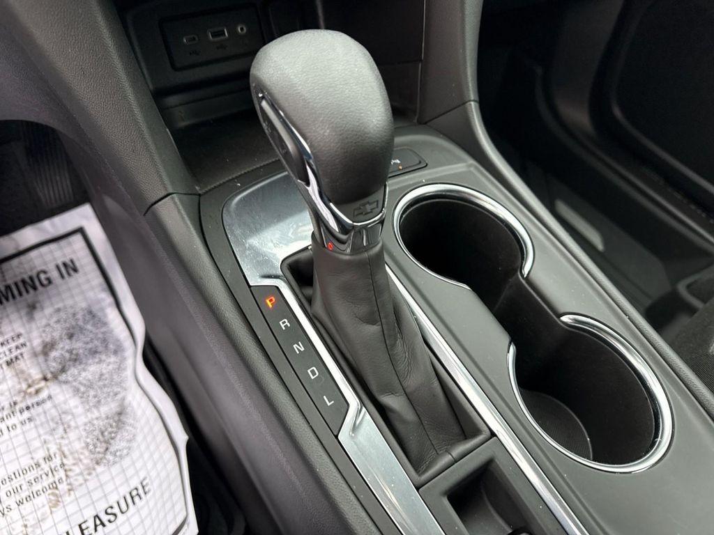 used 2024 Chevrolet Equinox car, priced at $25,495