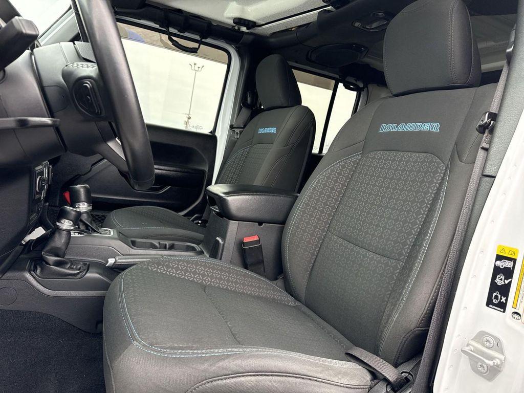 used 2021 Jeep Wrangler Unlimited car, priced at $29,495