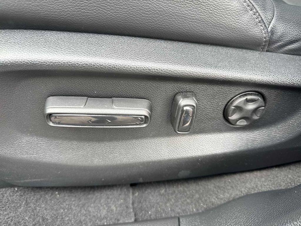 used 2020 Honda CR-V car, priced at $24,400
