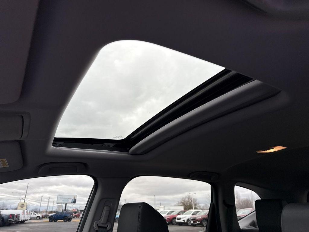 used 2020 Honda CR-V car, priced at $26,400