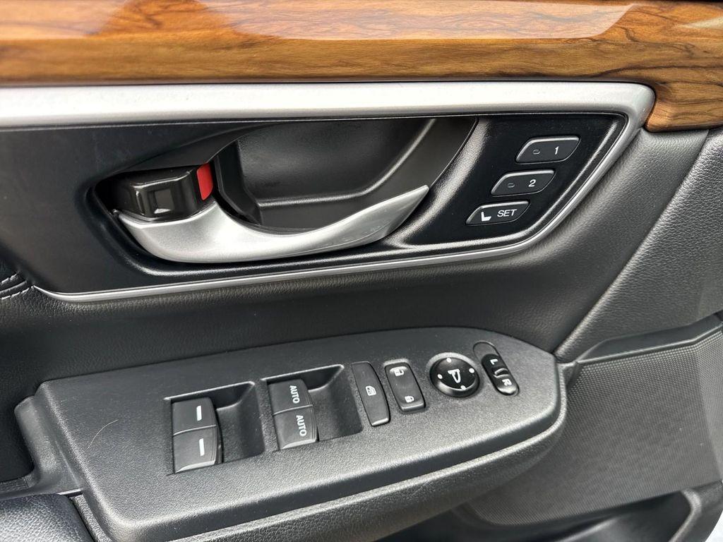 used 2020 Honda CR-V car, priced at $26,400