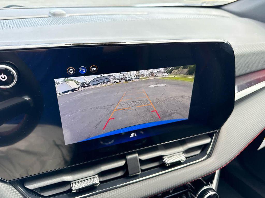new 2026 Chevrolet Equinox car, priced at $37,415