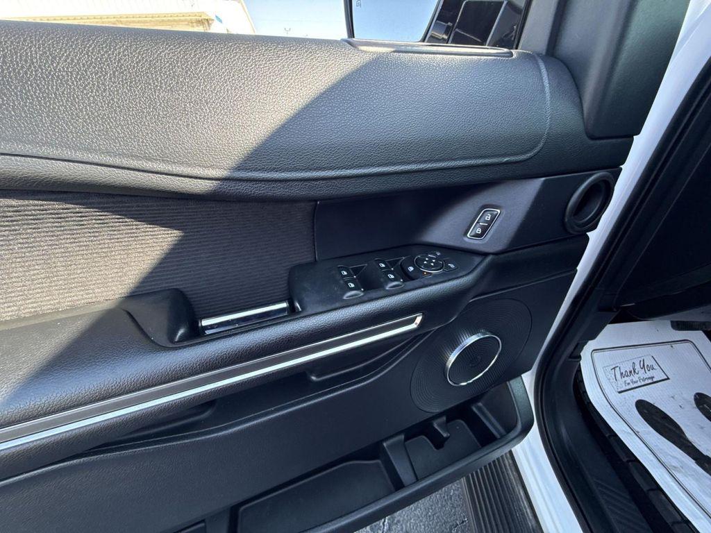 used 2019 Ford Expedition car, priced at $23,795