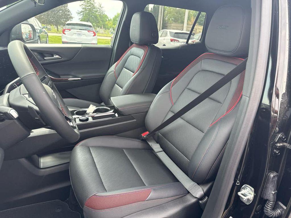 new 2026 Chevrolet Equinox car, priced at $35,595