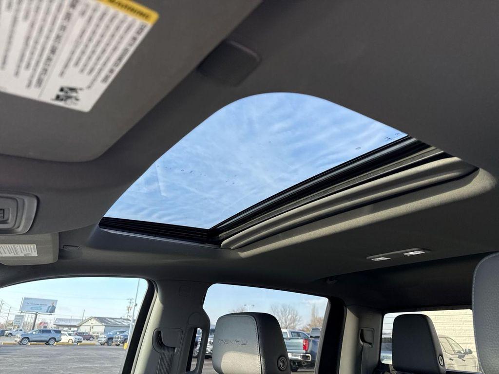 used 2021 GMC Sierra 1500 car, priced at $39,495