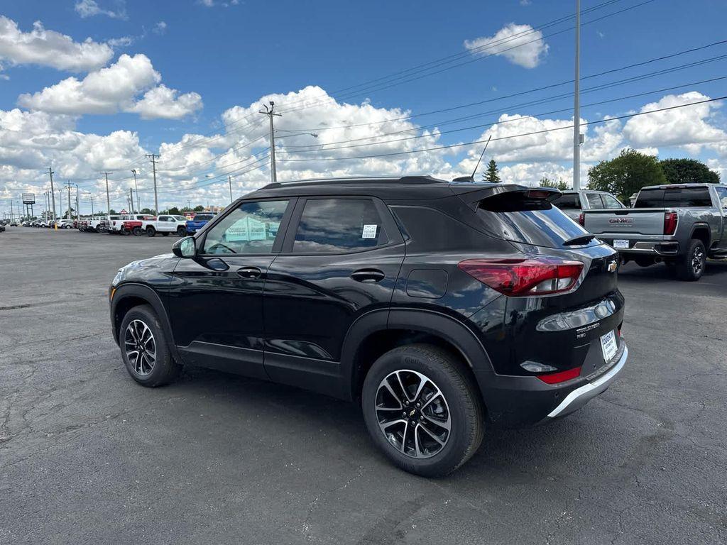 new 2026 Chevrolet TrailBlazer car, priced at $29,285