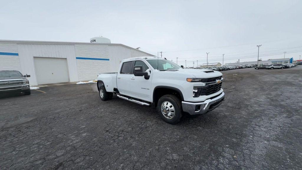 new 2026 Chevrolet Silverado 3500 car, priced at $79,730