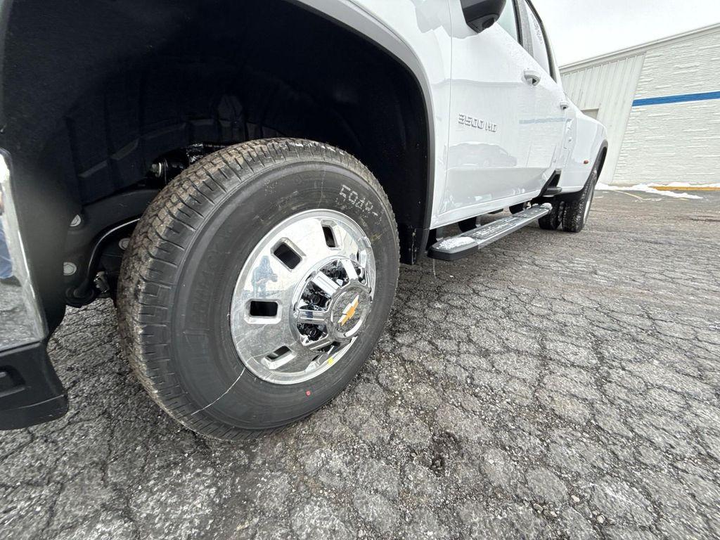 new 2026 Chevrolet Silverado 3500 car, priced at $79,730