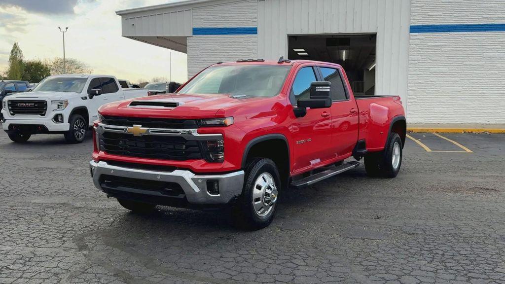 new 2026 Chevrolet Silverado 3500 car, priced at $79,630