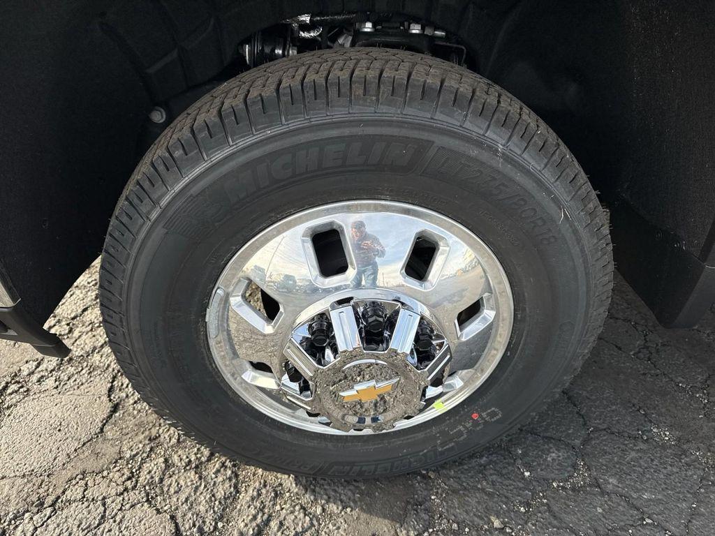 new 2026 Chevrolet Silverado 3500 car, priced at $79,630