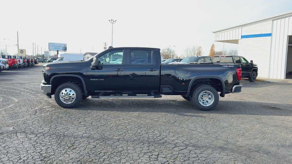 new 2026 Chevrolet Silverado 3500 car, priced at $79,630