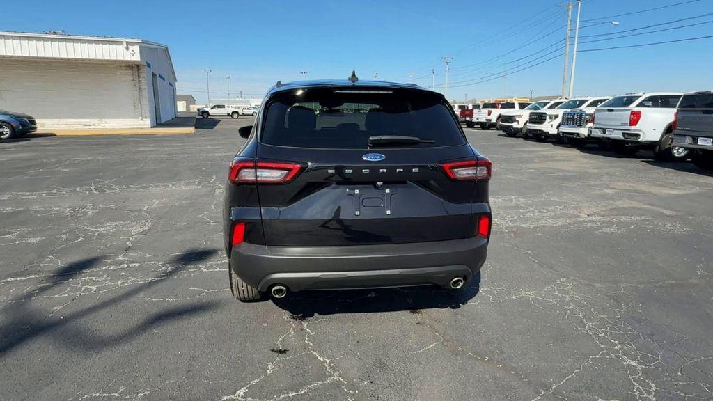 used 2025 Ford Escape car, priced at $25,400