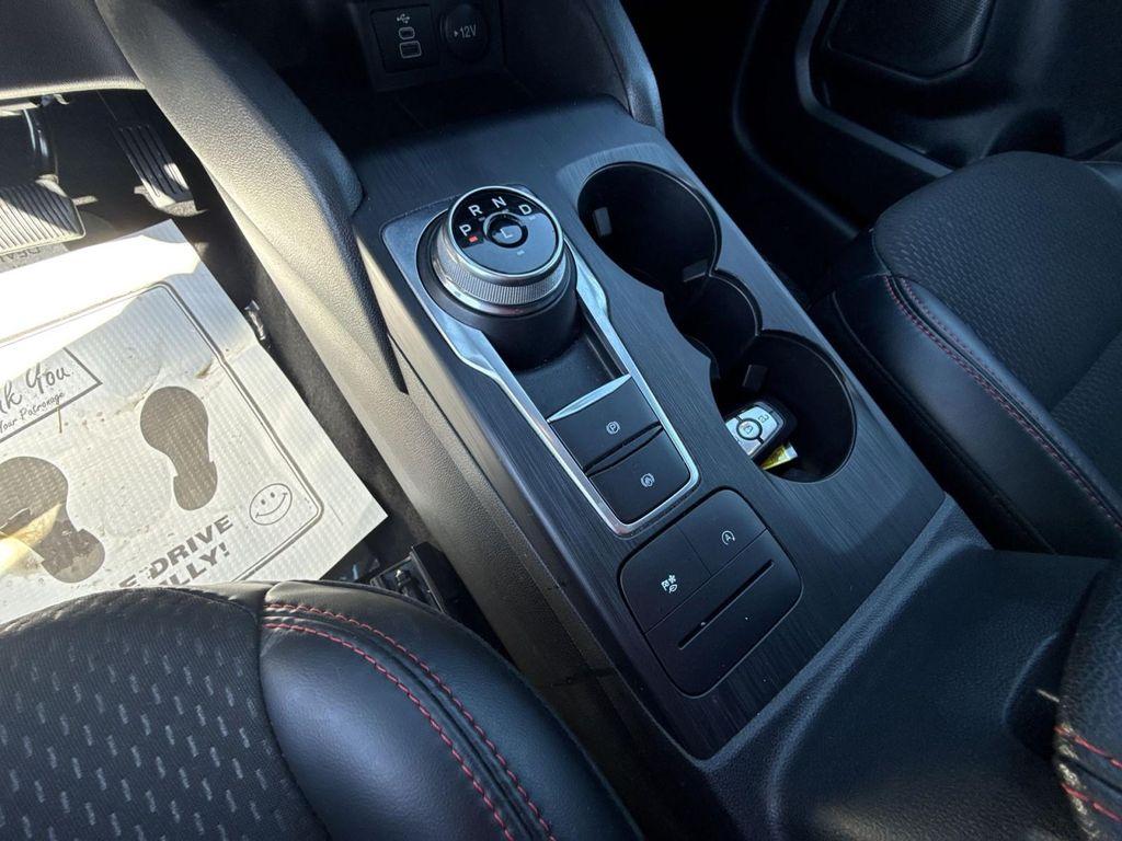 used 2025 Ford Escape car, priced at $25,400