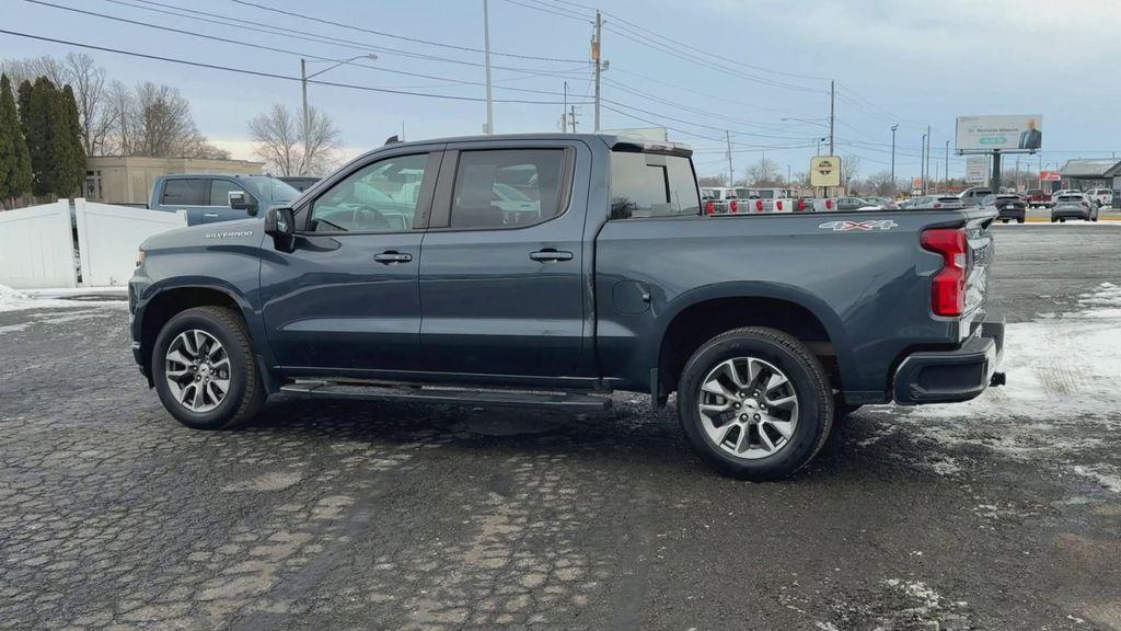 used 2022 Chevrolet Silverado 1500 car, priced at $45,495
