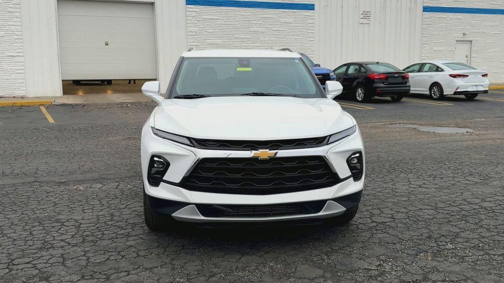 used 2024 Chevrolet Blazer car, priced at $28,495