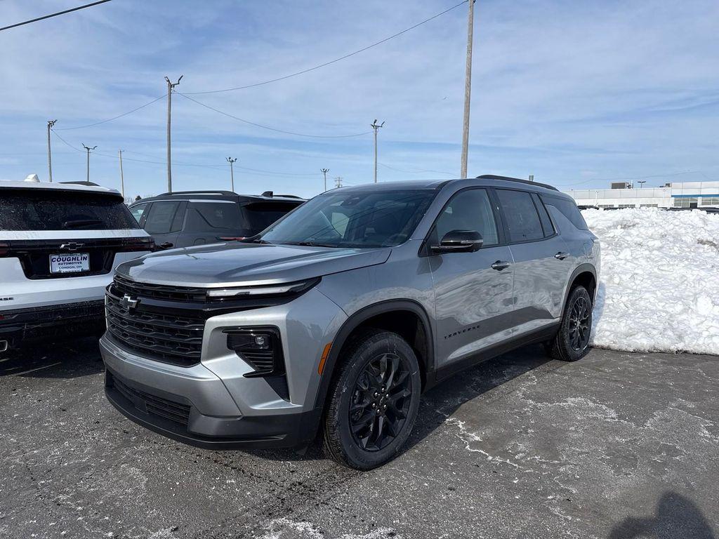 new 2026 Chevrolet Traverse car, priced at $47,730
