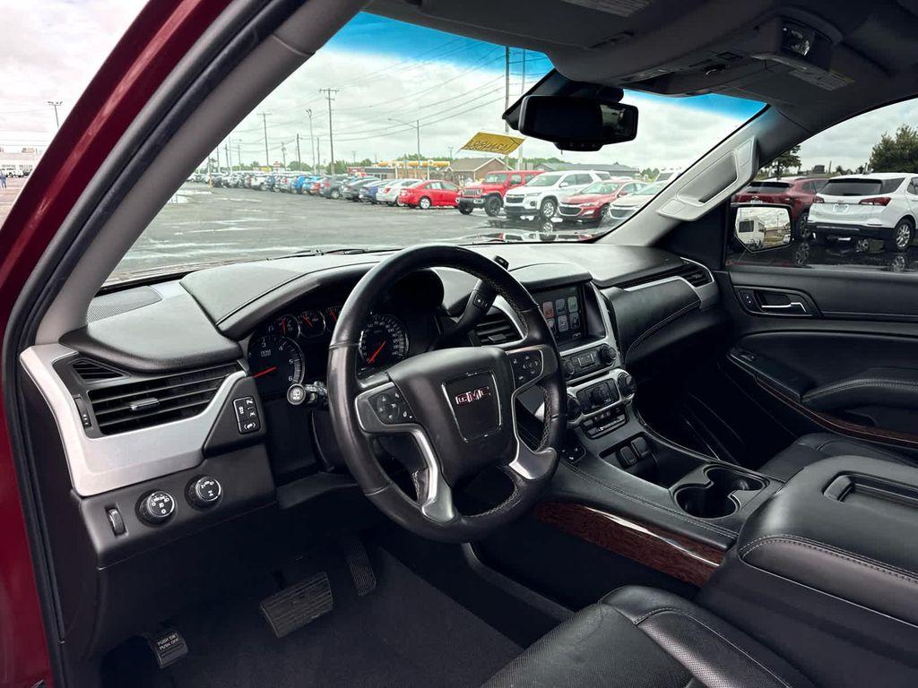 used 2019 GMC Yukon XL car, priced at $25,495