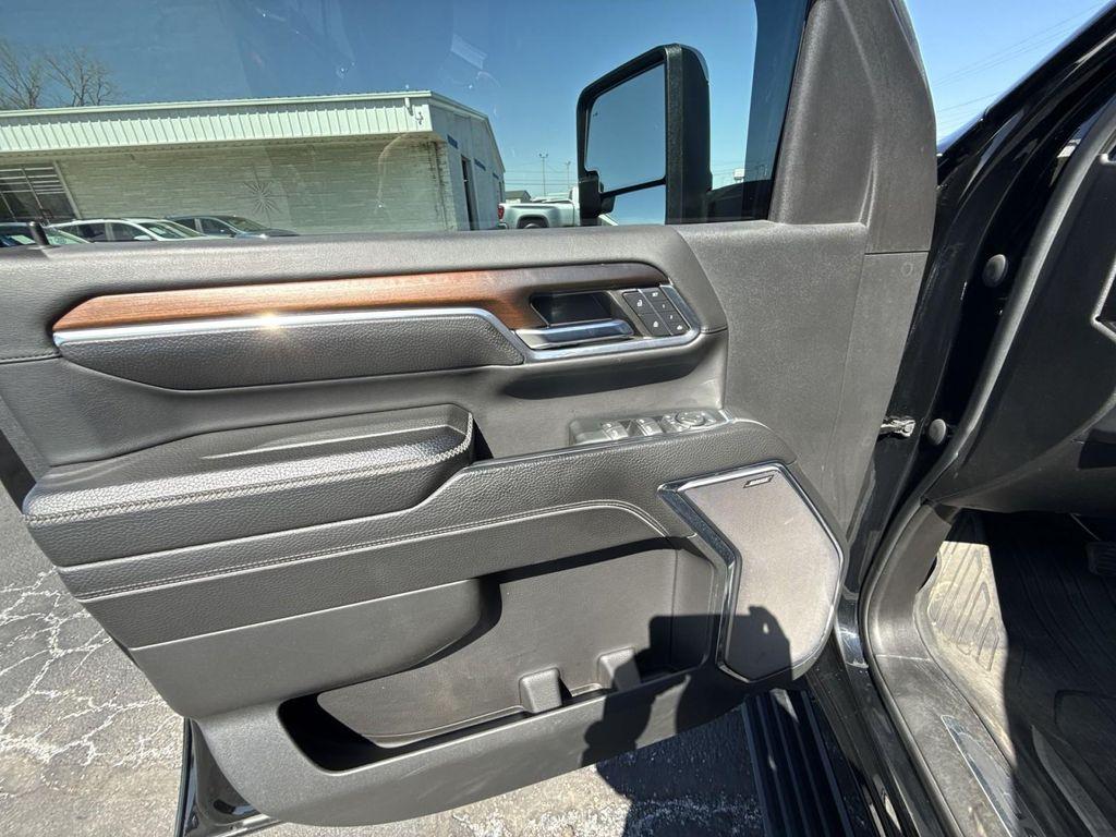 used 2024 GMC Sierra 2500 car, priced at $73,800