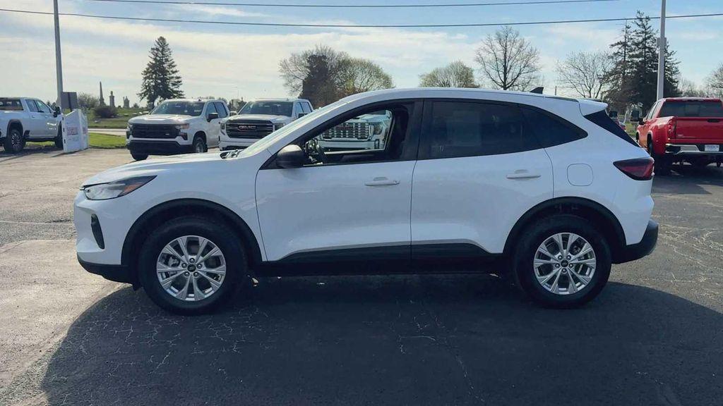 used 2025 Ford Escape car, priced at $20,899