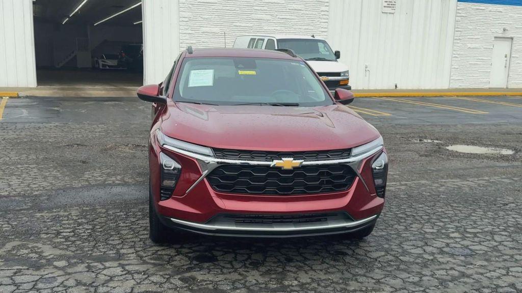 used 2025 Chevrolet Trax car, priced at $22,795