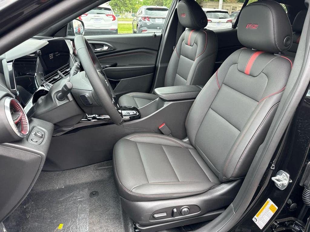 new 2026 Chevrolet Trax car, priced at $28,255