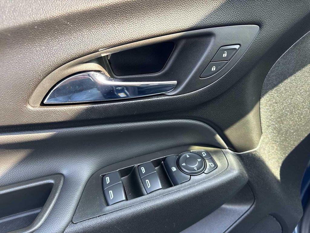 used 2024 Chevrolet Equinox car, priced at $24,800