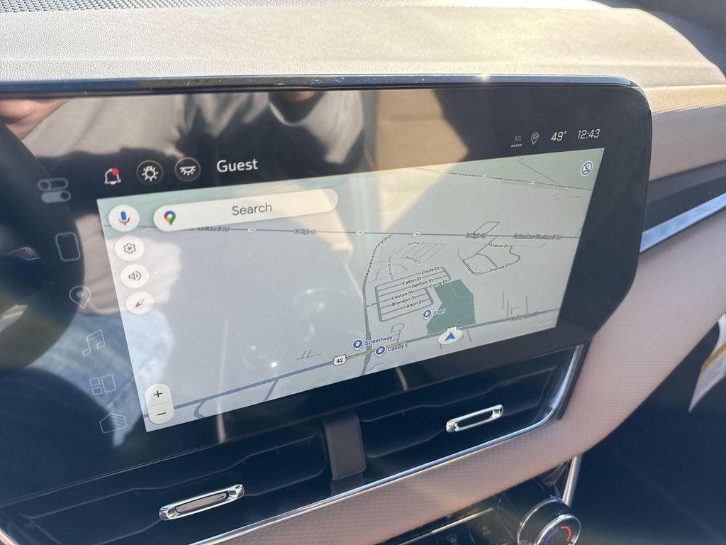 new 2026 Chevrolet Equinox car, priced at $35,395