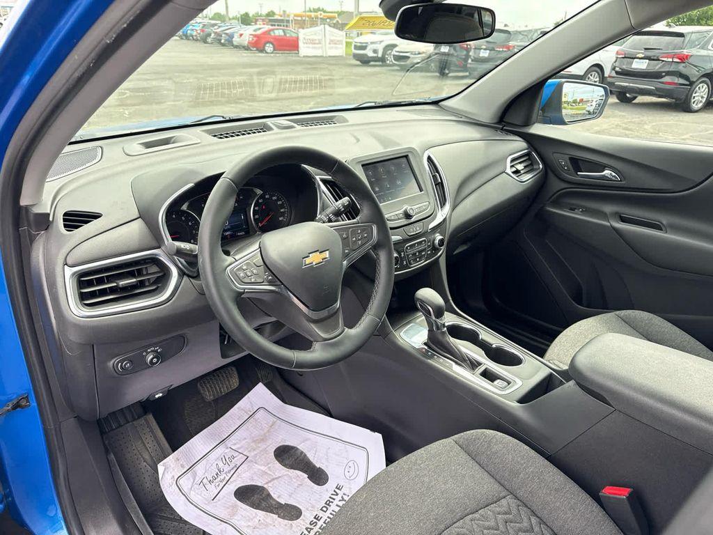 used 2024 Chevrolet Equinox car, priced at $27,995
