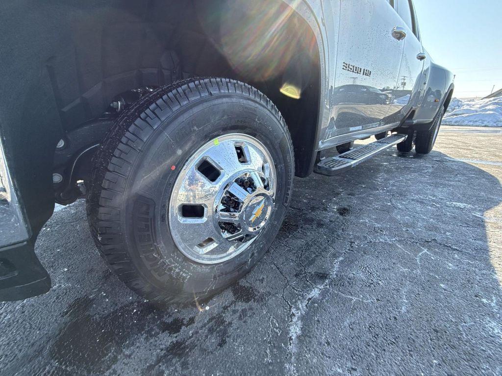 new 2026 Chevrolet Silverado 3500 car, priced at $85,450