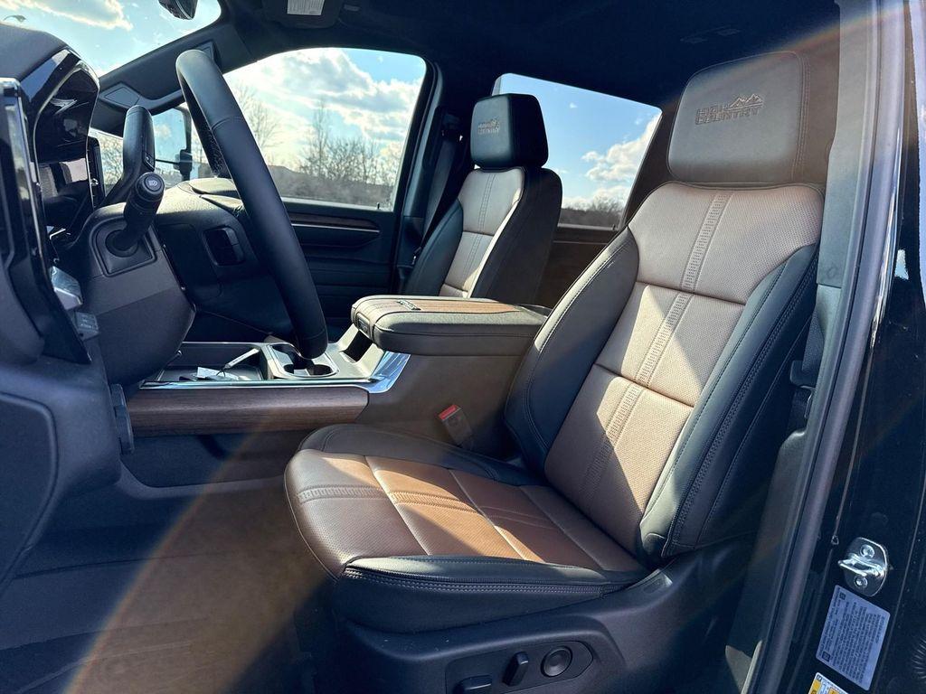 new 2026 Chevrolet Silverado 3500 car, priced at $94,710