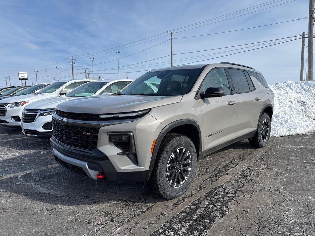 new 2026 Chevrolet Traverse car, priced at $54,045