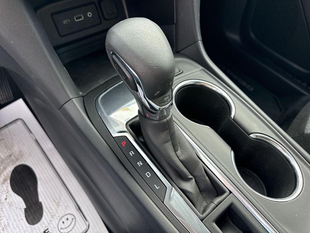 used 2024 Chevrolet Equinox car, priced at $21,395