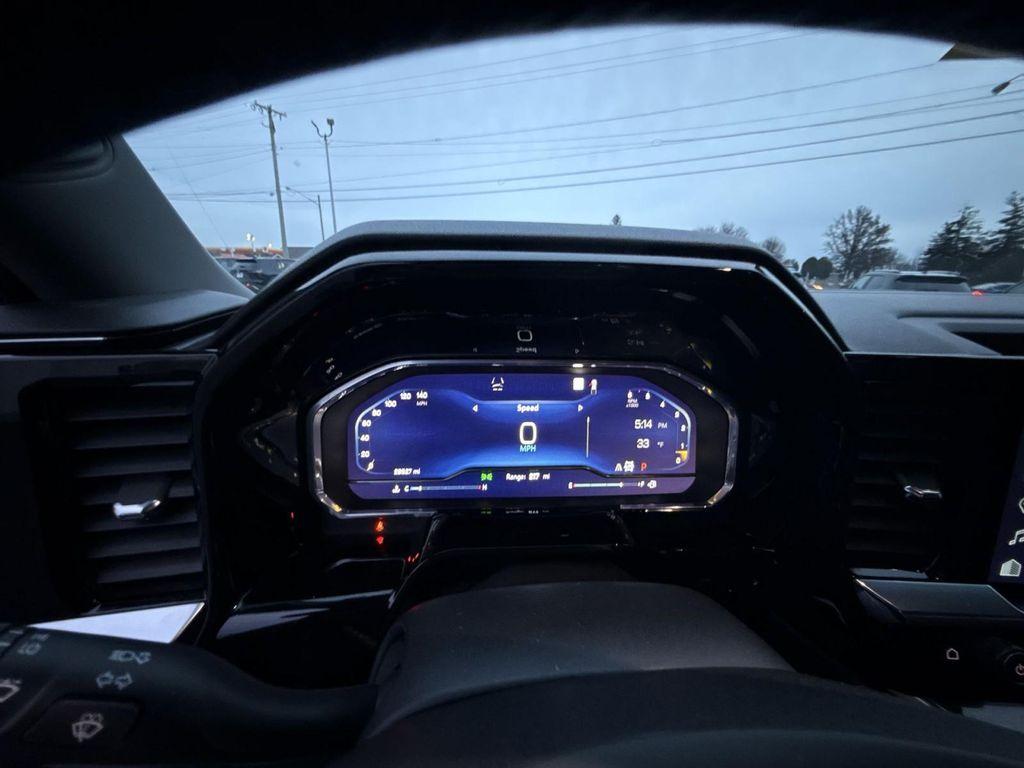 used 2022 Chevrolet Silverado 1500 car, priced at $43,495